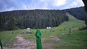Туристически курорт 'Мальовица' времето уеб камера хотел-комплекс 'Чайната' ('TeaHouse'), местност и ски писта 'Меча поляна', Рила планина, kamerite Free-WebCamBG