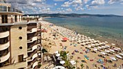 КК 'Слънчев бряг' времето уеб камера хотел 'Голдън Ина' - плаж 'Румба Бийч' на Черно море (Hotel 'Golden Ina' - 'Rumba Beach') Free-WebCamBG