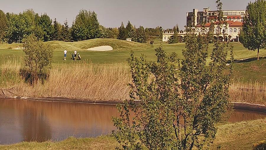 Балчик времето уеб камера комплекс 'Лайтхаус Голф & Спа Ризорт' ('Lighthouse Golf & Spa Resort'), голф игрище, СПА хотел и ваканционни вили, kamerite Free-WebCamBG