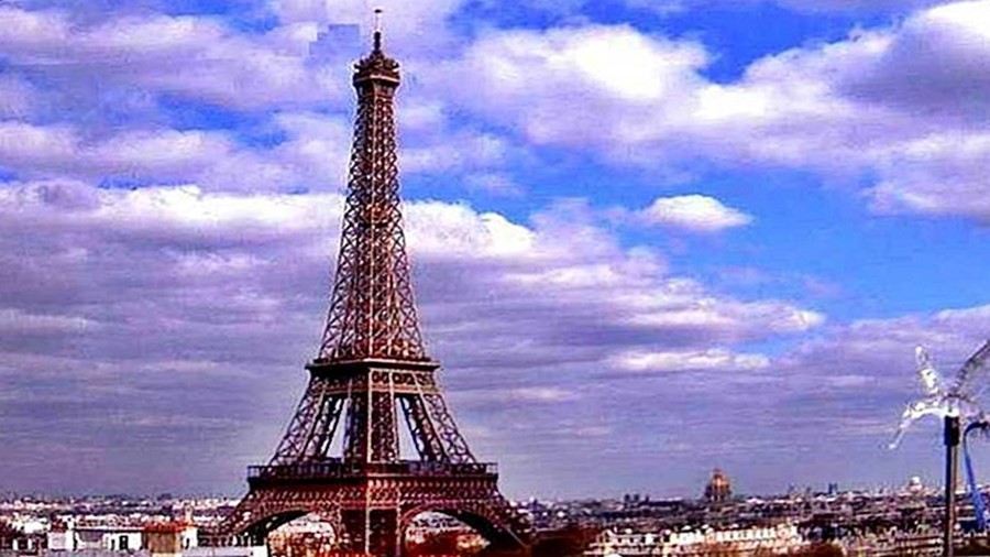 Париж (Paris) времето уеб камера център, 'Айфелова' кула (Eiffel tower), парк 'Марсово поле', Триумфална арка, река Сена, острови, мостове, хълмове, столица Франция (France), kamerite Free-WebCamBG