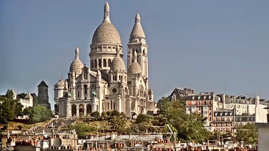 Париж (Paris) времето уеб камера базилика хълм 'Монмартър' ('Montmartre'), столица Франция (France), kamerite Free-WebCamBG